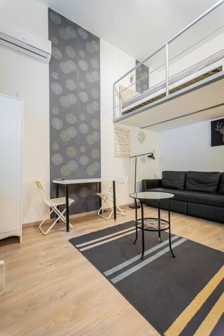 Cozy Apartment In Sip Str., Luna Budapest Exterior foto
